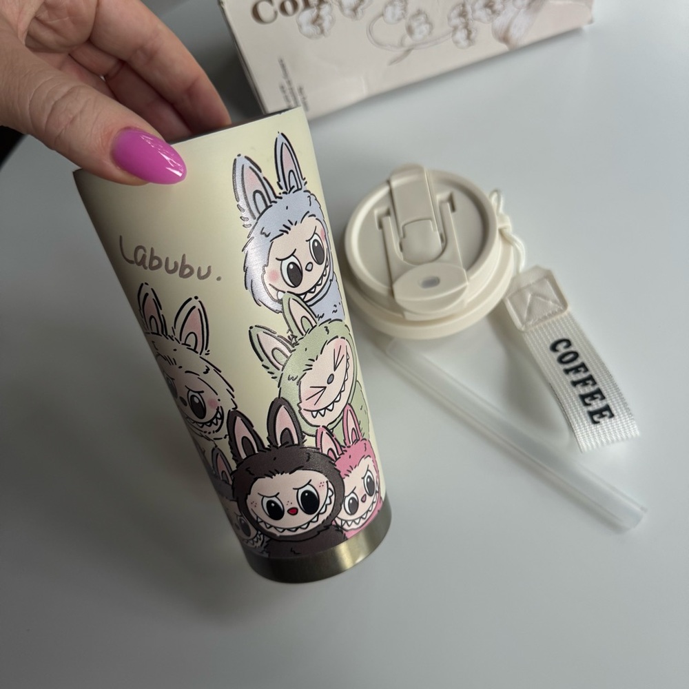 Coffee Travel Mug Cup- Cream Labubu Macaron print with charm - Picture 7 of 9
